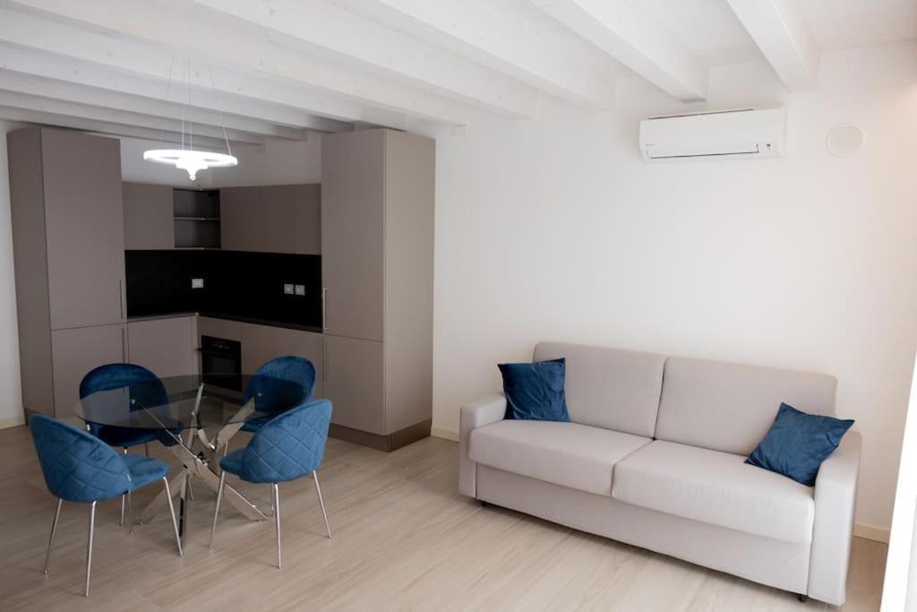 Apartment-Boutique Stella Cittadella Esterno foto